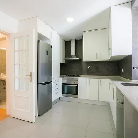 Apartmán Guestready - Campolide Boho Terrace Duplex 4 Bedrooms