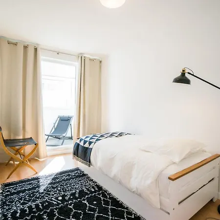 Guestready - Campolide Boho Terrace Duplex 4 Bedrooms