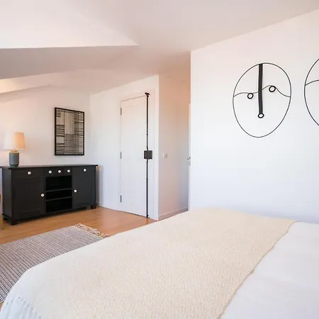 Guestready - Campolide Boho Terrace Duplex 4 Bedrooms Lisboa
